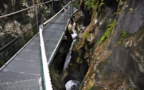 gorges de fou|Les gorges de la Fou, un chemin étroit creusé dans la roche